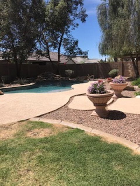 The Desert Inn - Internet Find 0