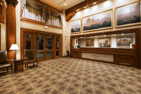 Grand Canyon Railway Hotel - Renee 8