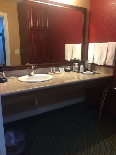 Best Western Plus Yosemite Way Station - Internet Find 17