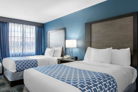 Cielo Hotel Bishop-Mammoth, An Ascend Hotel Collection - Swimm 16