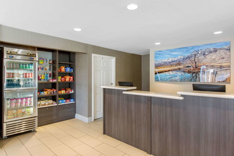 Cielo Hotel Bishop-Mammoth, An Ascend Hotel Collection - Swimm 13