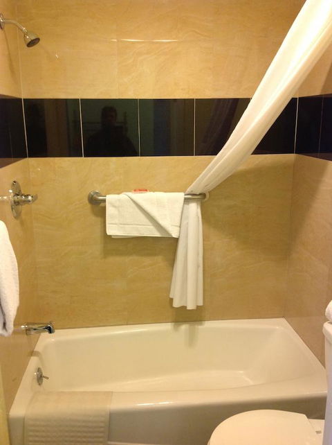 Morro Bay Beach Inn - Renee 11