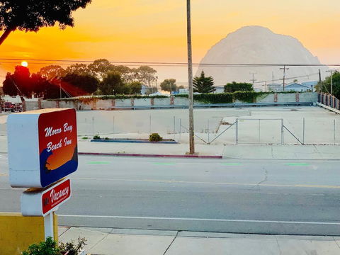 Morro Bay Beach Inn - Renee 19