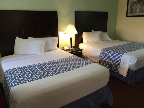 Morro Bay Beach Inn - Renee 6