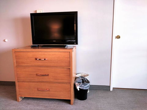 456 Embarcadero Inn & Suites - Renee 29