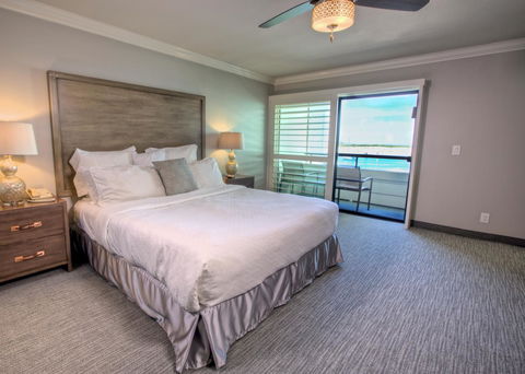 456 Embarcadero Inn & Suites - Renee 16