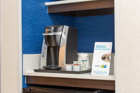 Holiday Inn Express Hotel & Suites Bishop - Internet Find 24