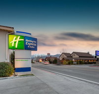 Holiday Inn Express Hotel  Suites Bishop