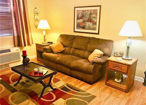 Carter's Condo - Renee 6