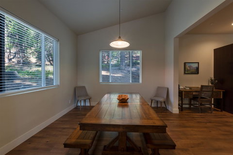 Boulder Ridge - 3BR/2BA Holiday Home - Internet Find 3