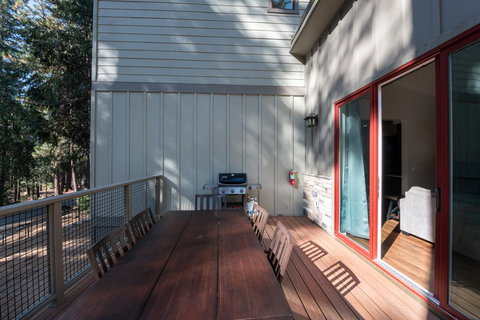 Boulder Ridge - 3BR/2BA Holiday Home - Internet Find 19