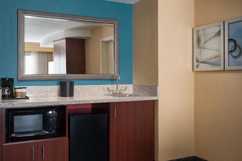 Courtyard By Marriott Glenwood Springs - Internet Find 7