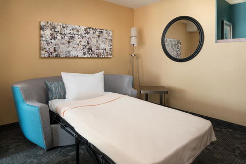 Courtyard By Marriott Glenwood Springs - Internet Find 22