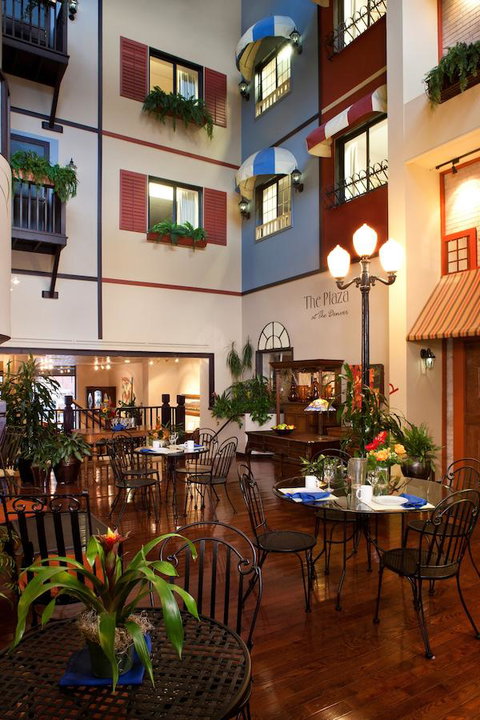 Hotel Denver - Internet Find 9