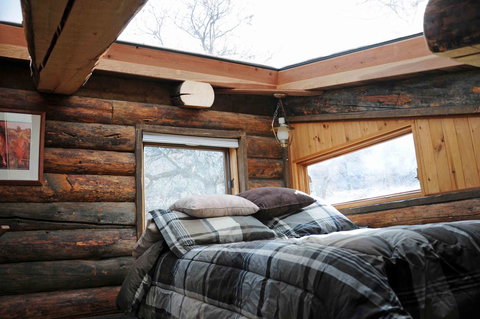 Cabin By The Creek - Renee 3