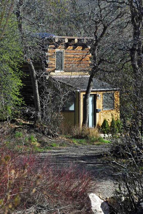 Cabin By The Creek - Renee 14