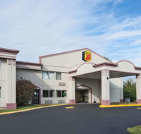 Super 8 by Wyndham Hartford