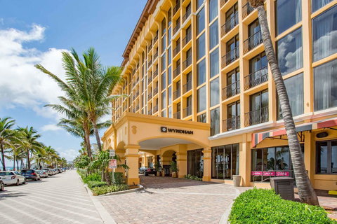 Wyndham Deerfield Beach Resort - Internet Find 35