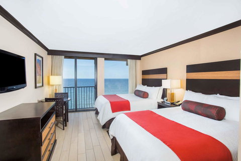 Wyndham Deerfield Beach Resort - Internet Find 14