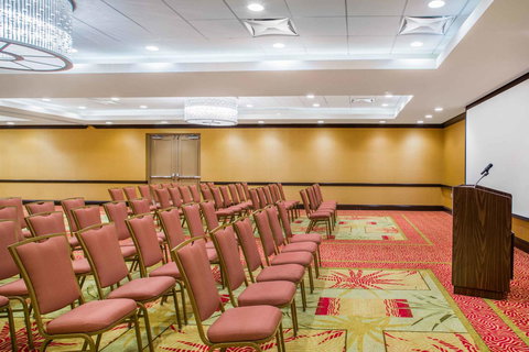 Wyndham Deerfield Beach Resort - Internet Find 40