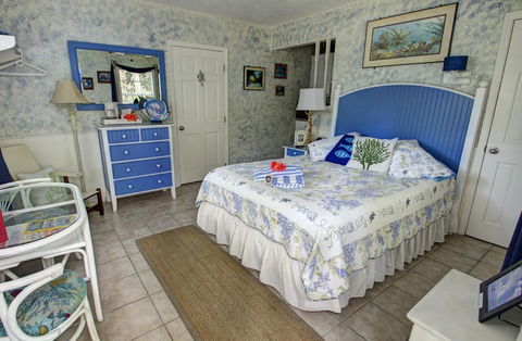 Island Bay Resort - Internet Find 43