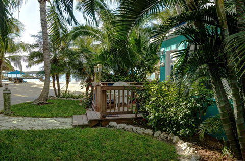 Island Bay Resort - Internet Find 6