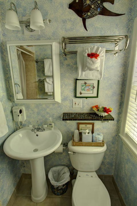 Island Bay Resort - Internet Find 44
