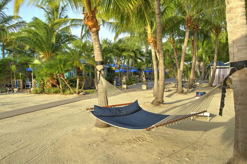 Island Bay Resort - Internet Find 35