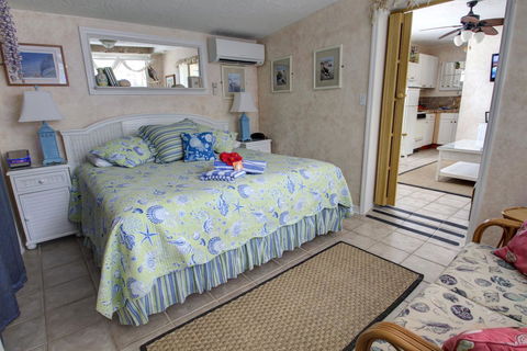 Island Bay Resort - Internet Find 14